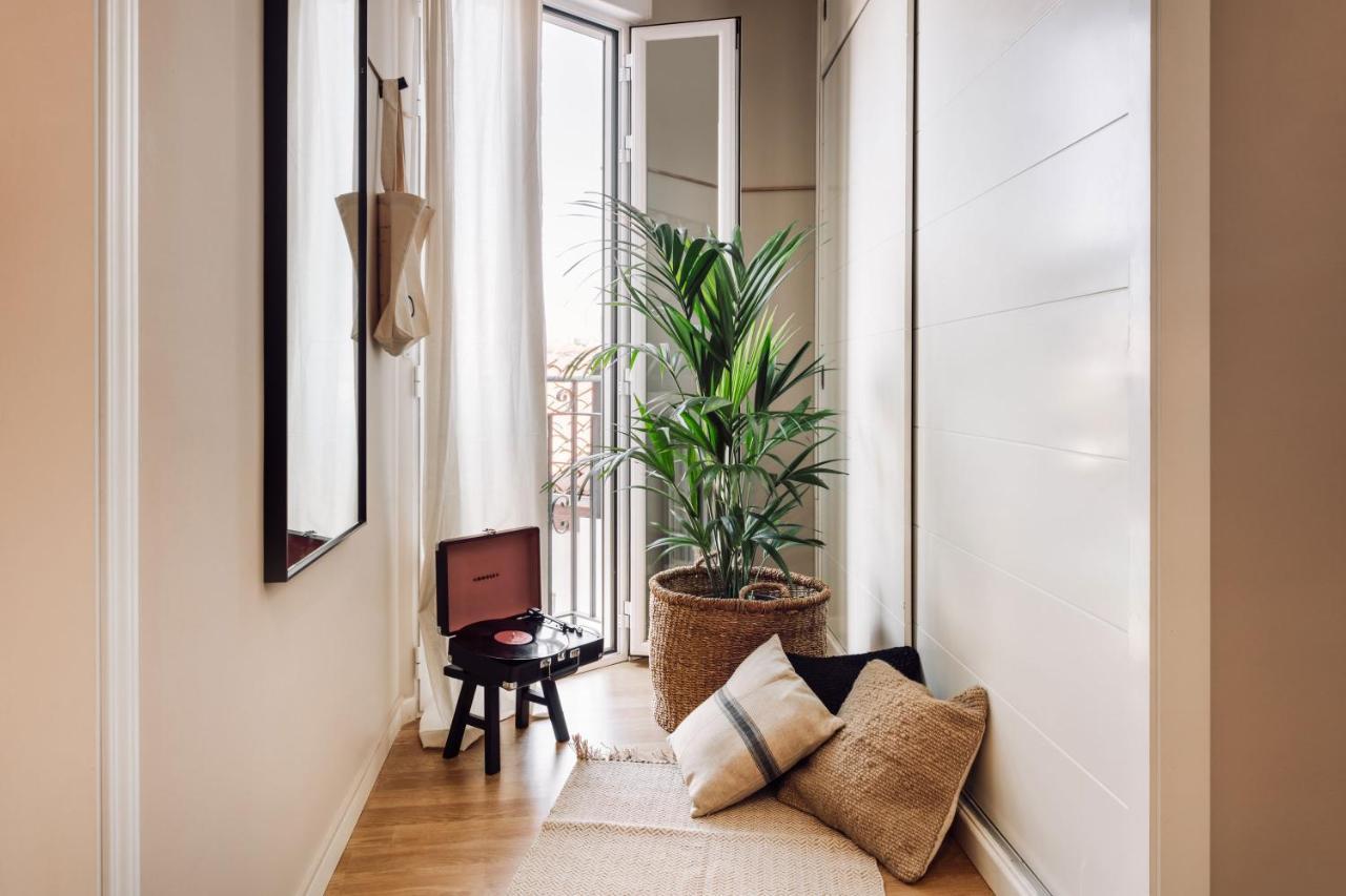 Ekonda- 2 Bedroom Apartment In Trafalgar Мадрид Екстериор снимка